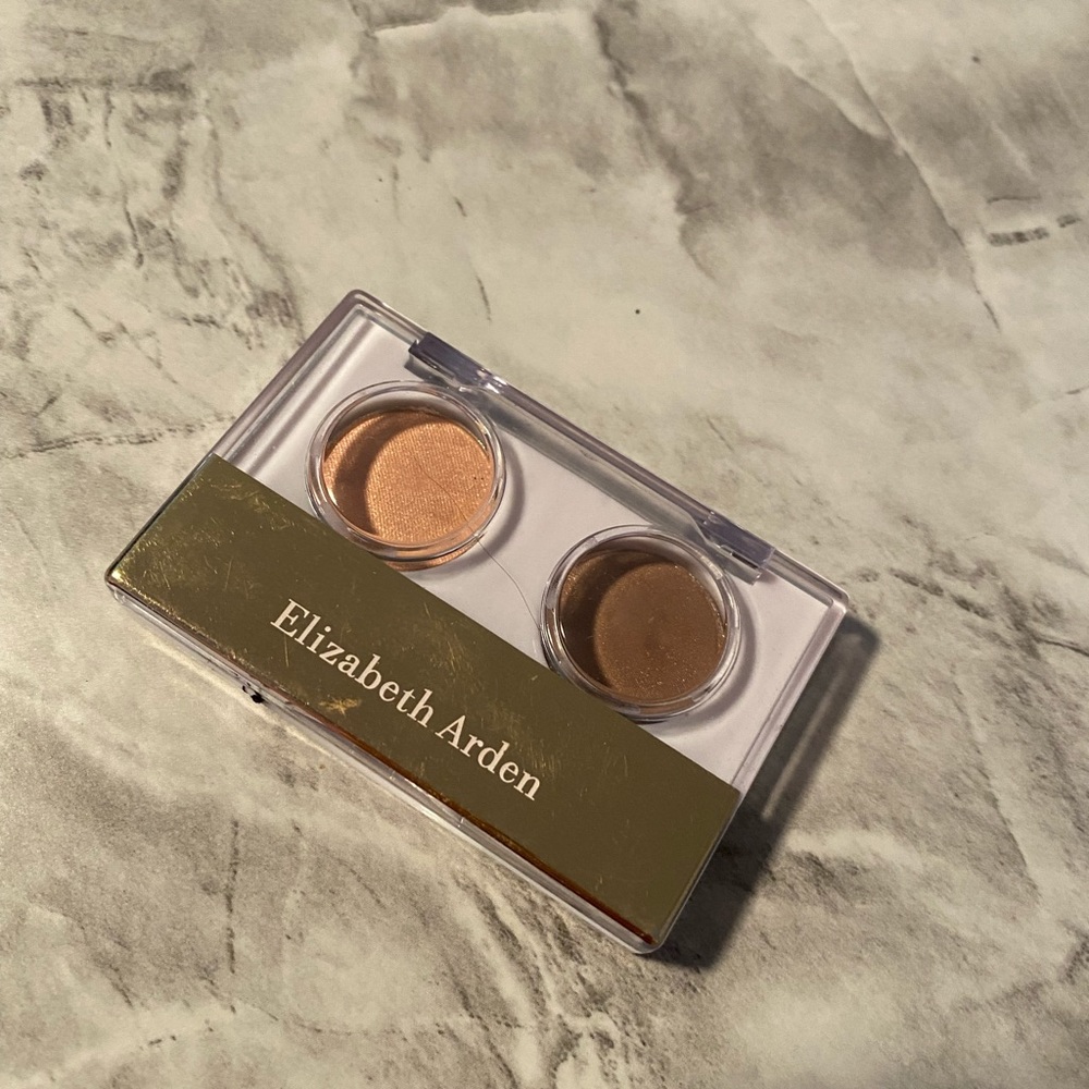 Elizabeth Arden Shadow